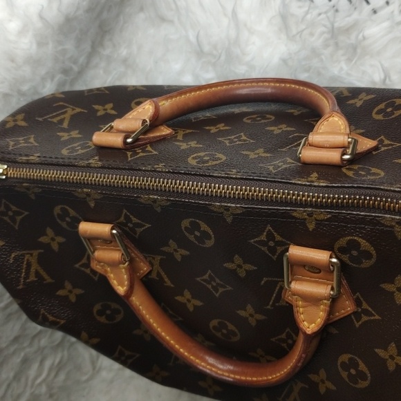 Authentic Louis Vuitton speedy 30 monogram - Picture 7 of 11